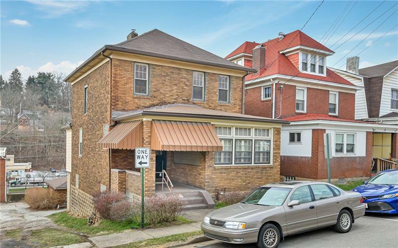 Property Photo:  539 Halsey Ave  PA 15221 