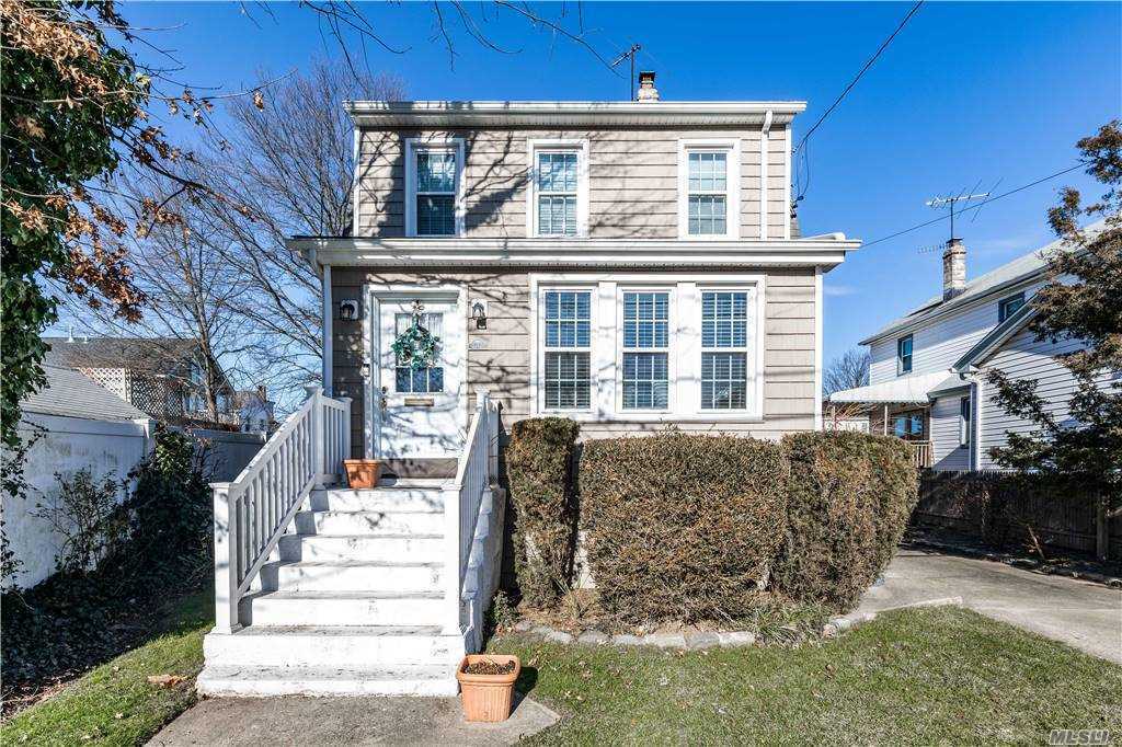 Property Photo:  1262 Webster Street  NY 11557 