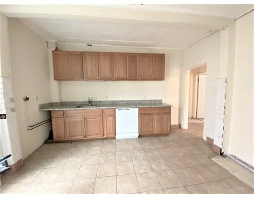 Property Photo: 102 Sycamore Street 2 MA 02145