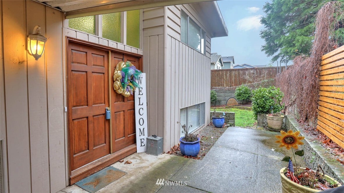 Property Photo:  22237 SE 268th Street  WA 98038 