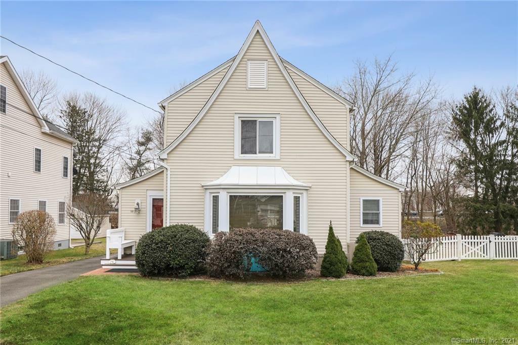 Property Photo:  181 Henderson Road  CT 06824 