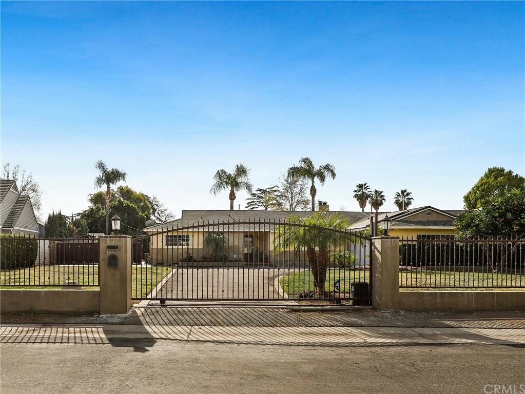 Property Photo:  17806 Dearborn Street  CA 91325 