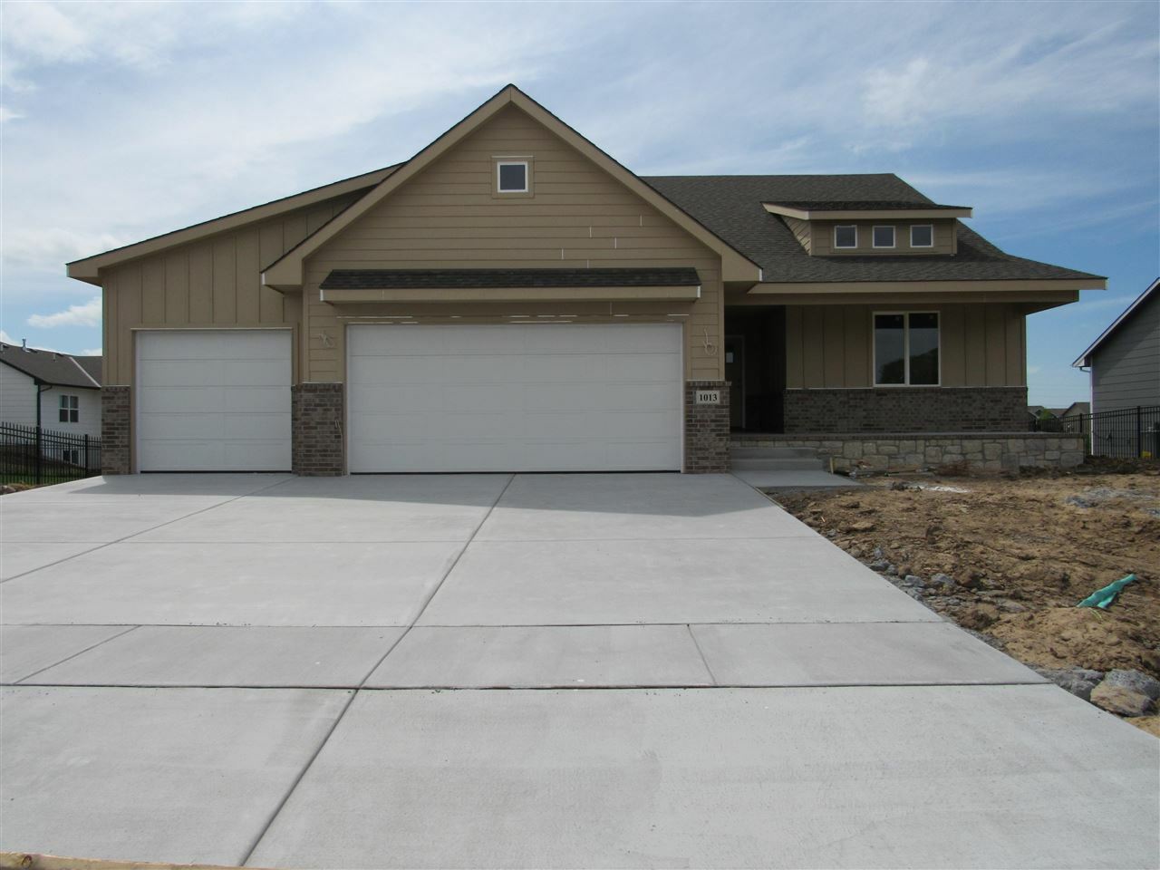 Property Photo:  1013 N Liberty Cir  KS 67235 