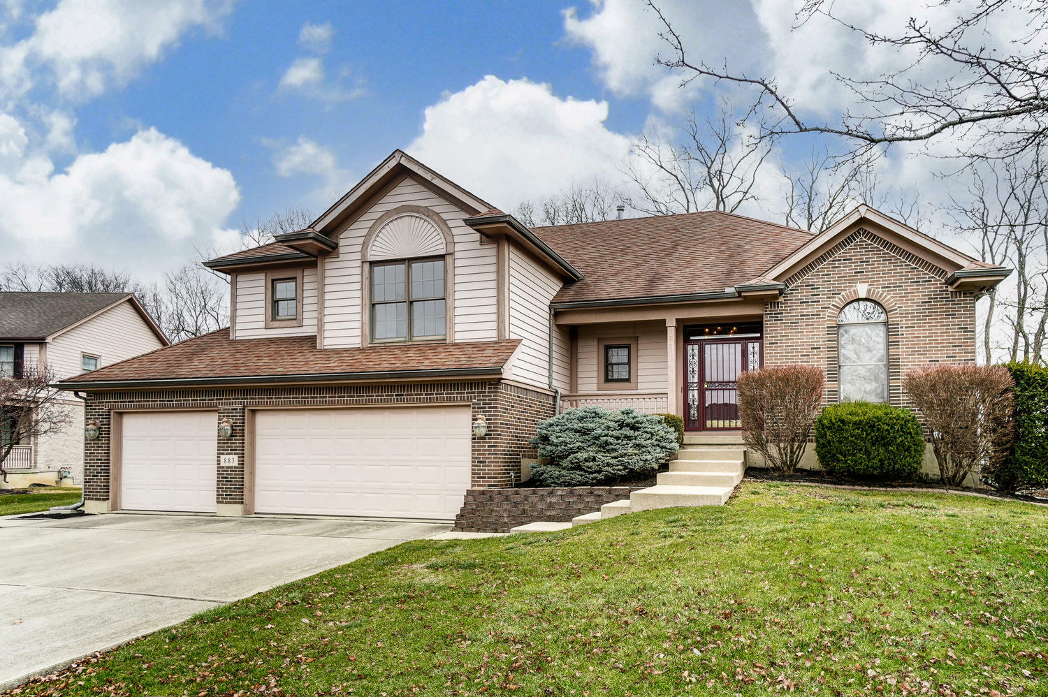 Property Photo: 883 Bolton Abbey Lane OH 45377