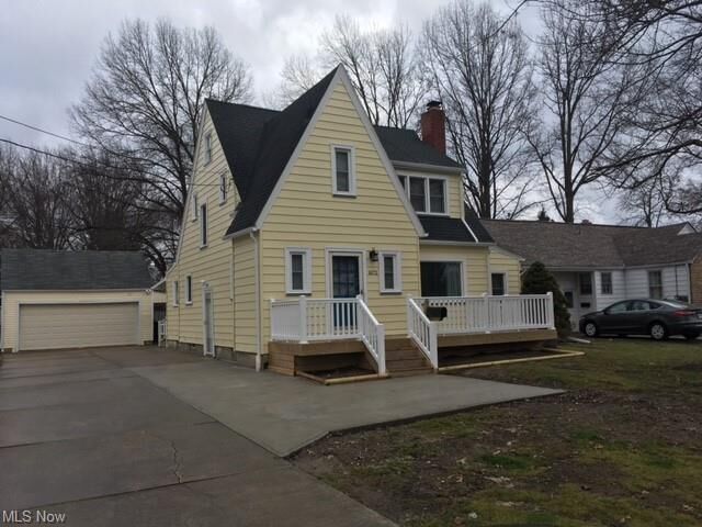 Property Photo:  1672 Genesee  OH 44483 