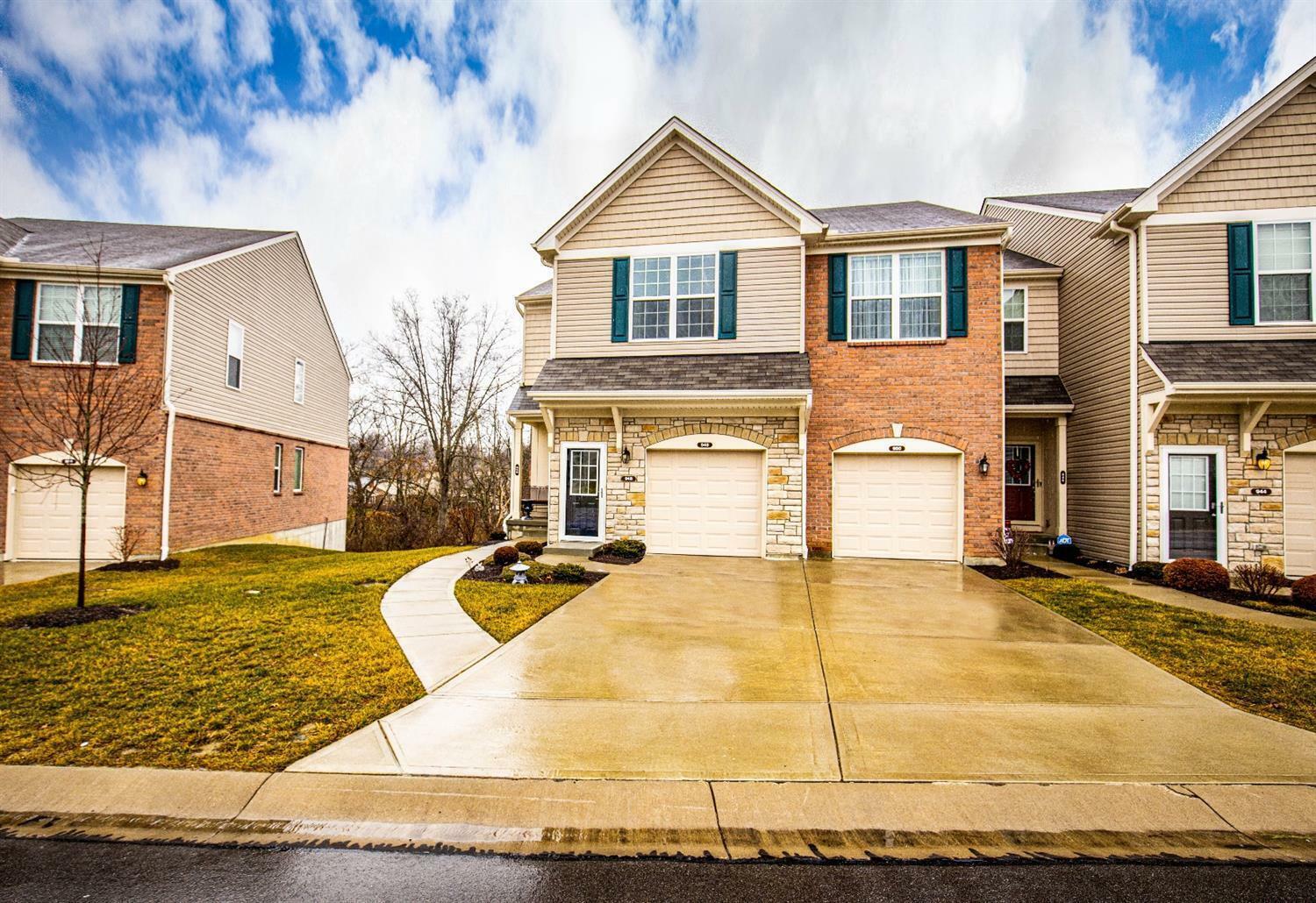Property Photo: 950 Misty Stream Dr OH 45231