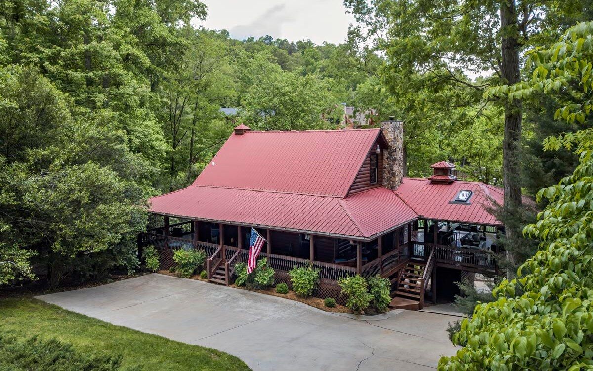 Property Photo: 1810 Shady Falls Road GA 30513