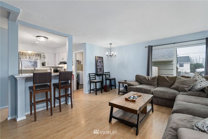 Property Photo:  2206 36th Avenue  WA 98632 