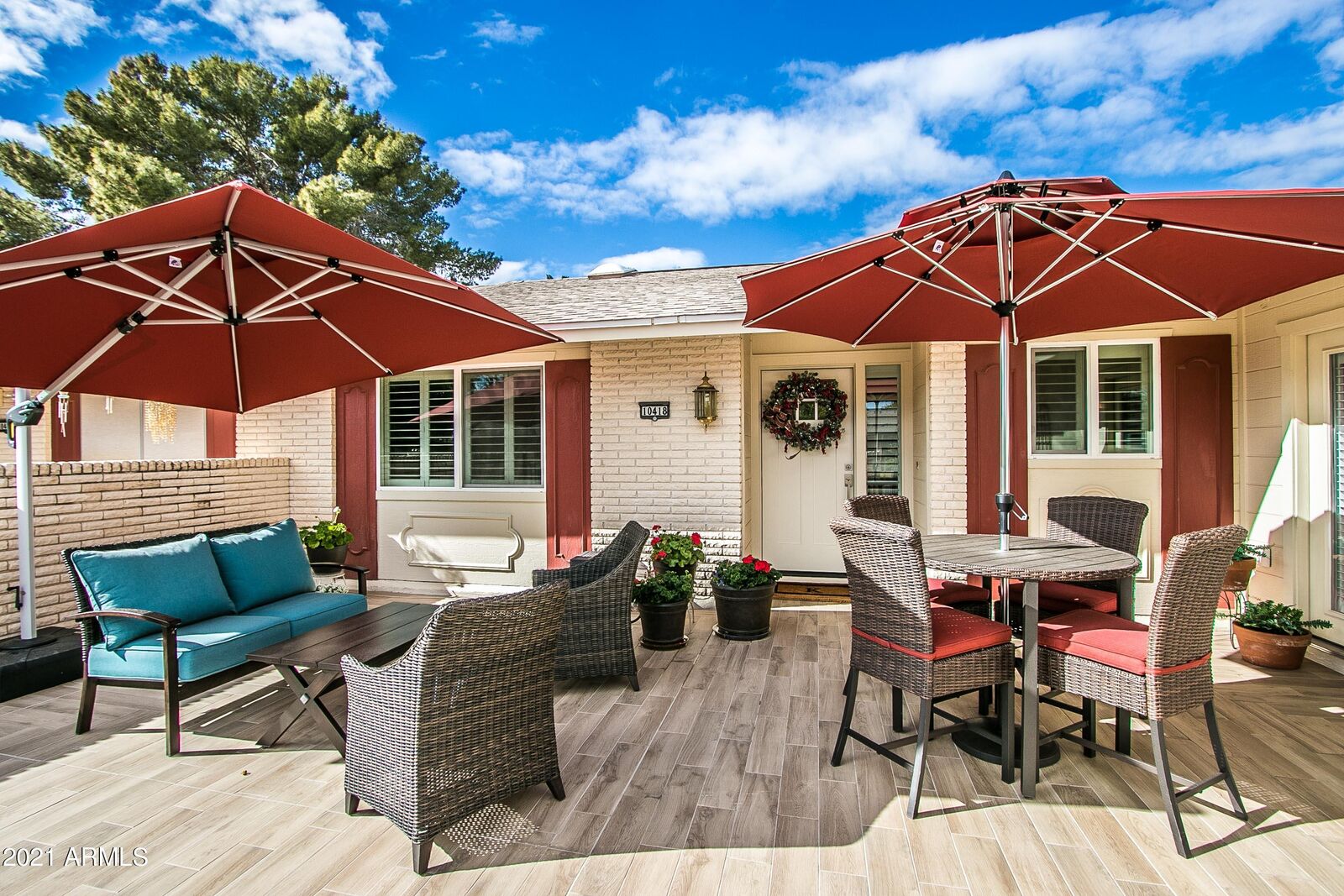 Property Photo: 10418 W Kingswood Circle AZ 85351