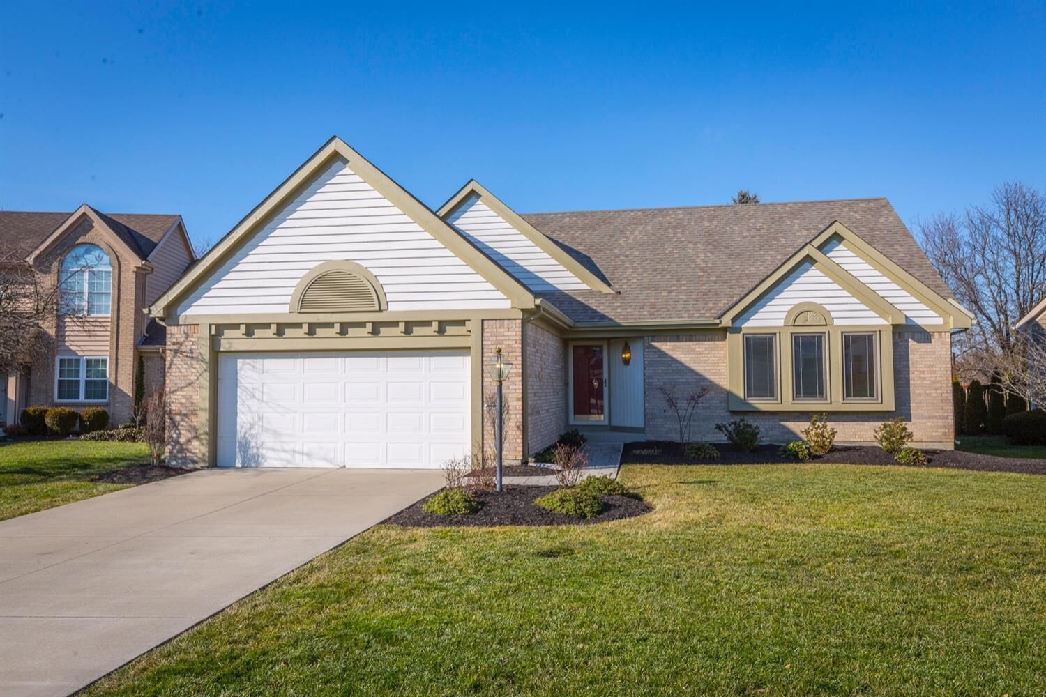 Property Photo: 8185 Tollbridge Ct OH 45069