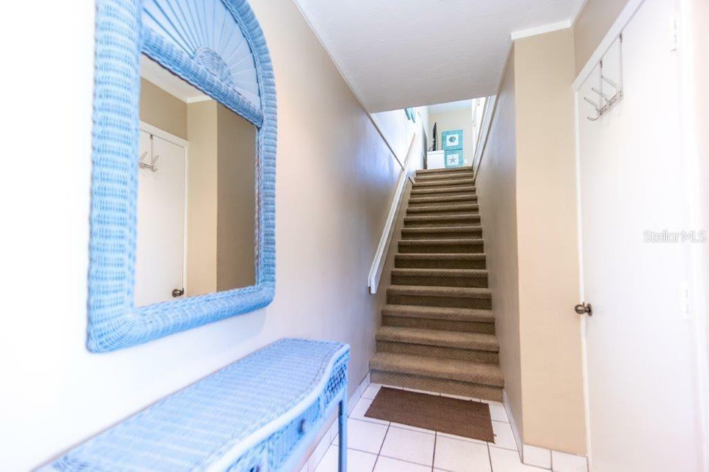 Property Photo:  803 Evergreen Way  FL 34228 