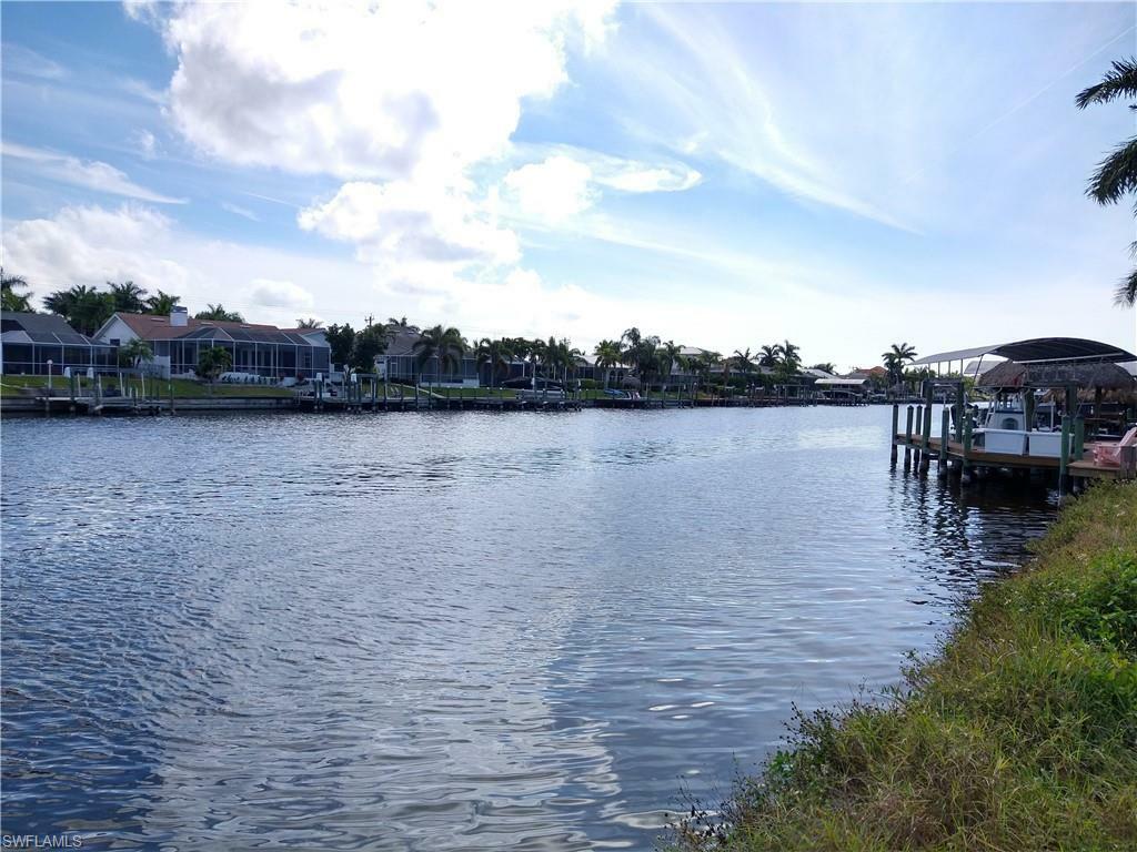 Property Photo:  5219 SW 28th Place  FL 33914 