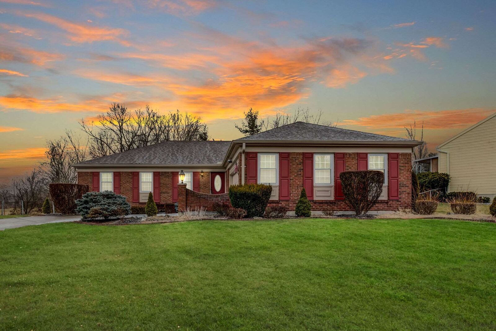 Property Photo: 6 Stonegate Drive KY 41001