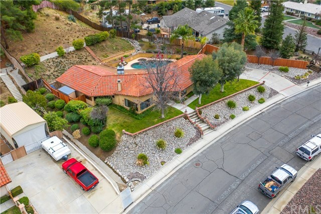 Property Photo:  26588 Valle Heights Road  CA 92544 