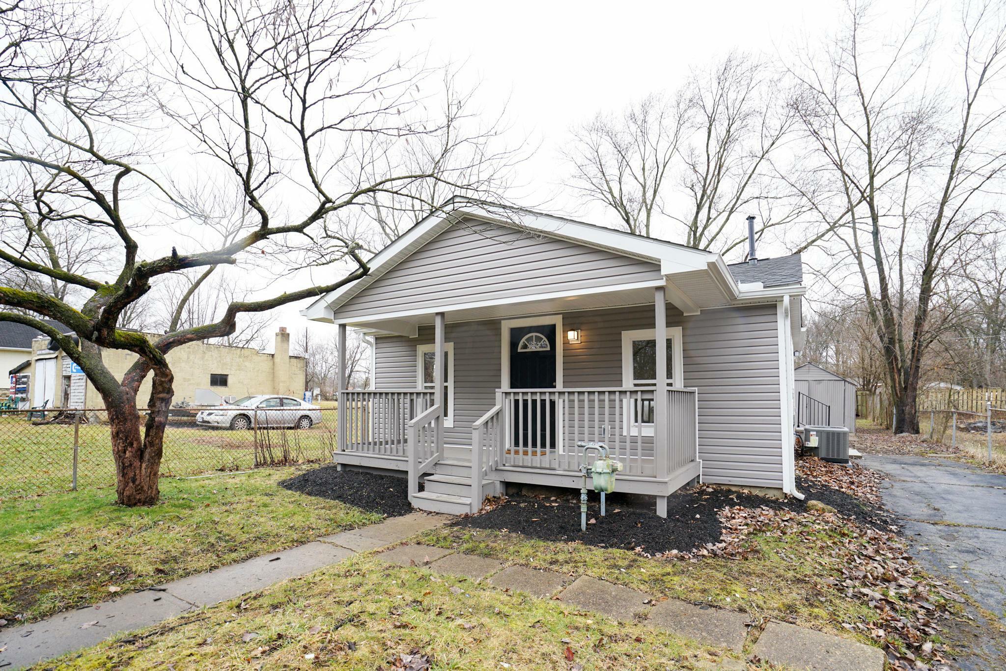 Property Photo: 2596 Brooklyn Road OH 43231