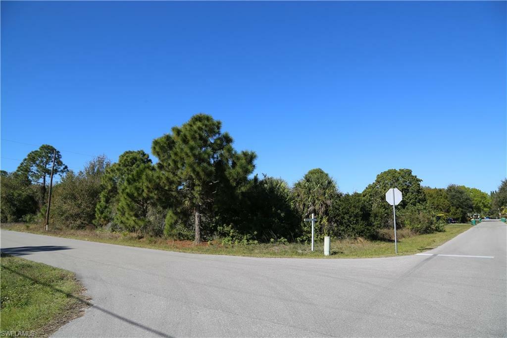 Property Photo:  11355 8th Avenue  FL 33955 