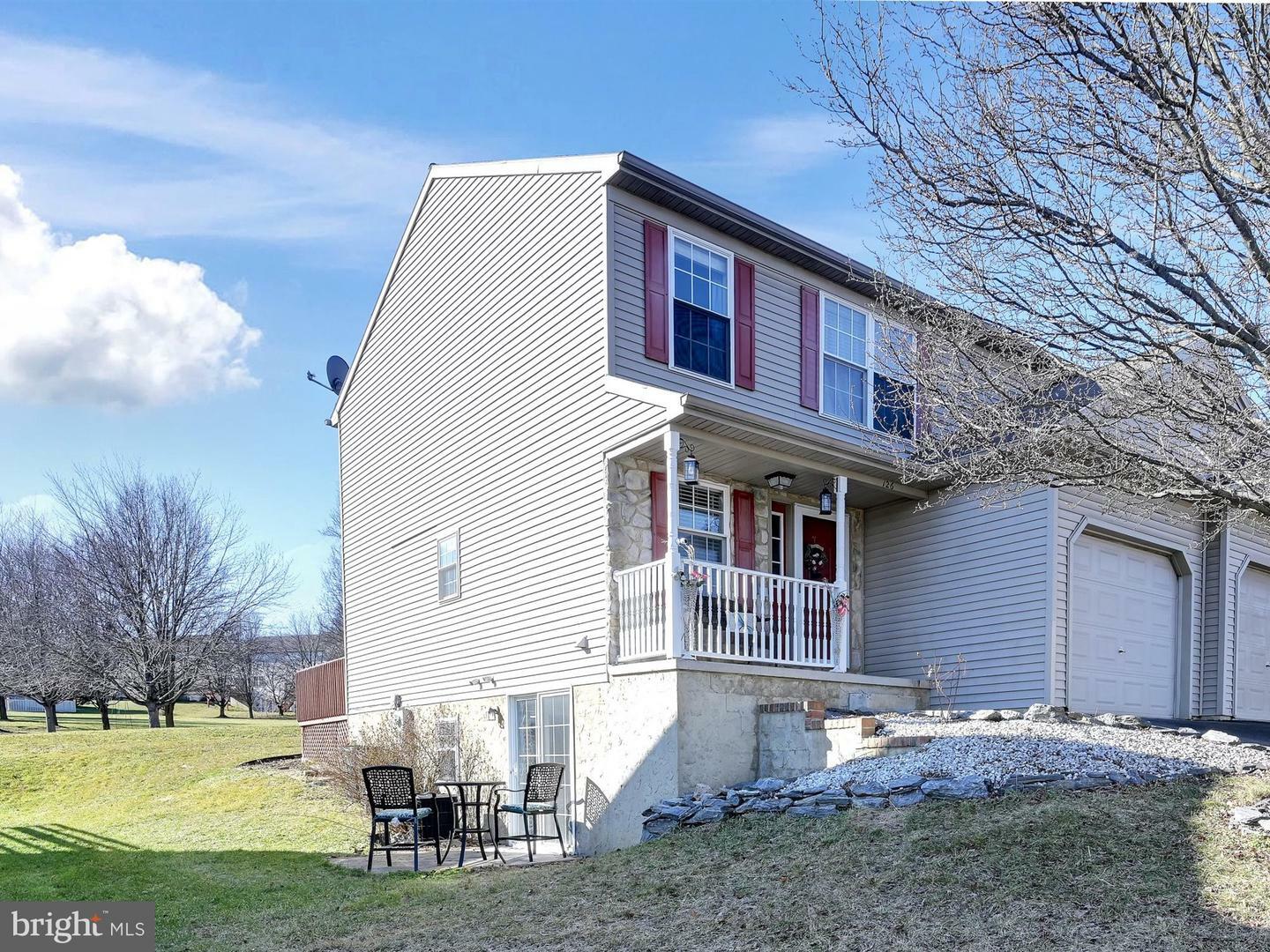 Property Photo:  126 Pennshire Drive  PA 17603 