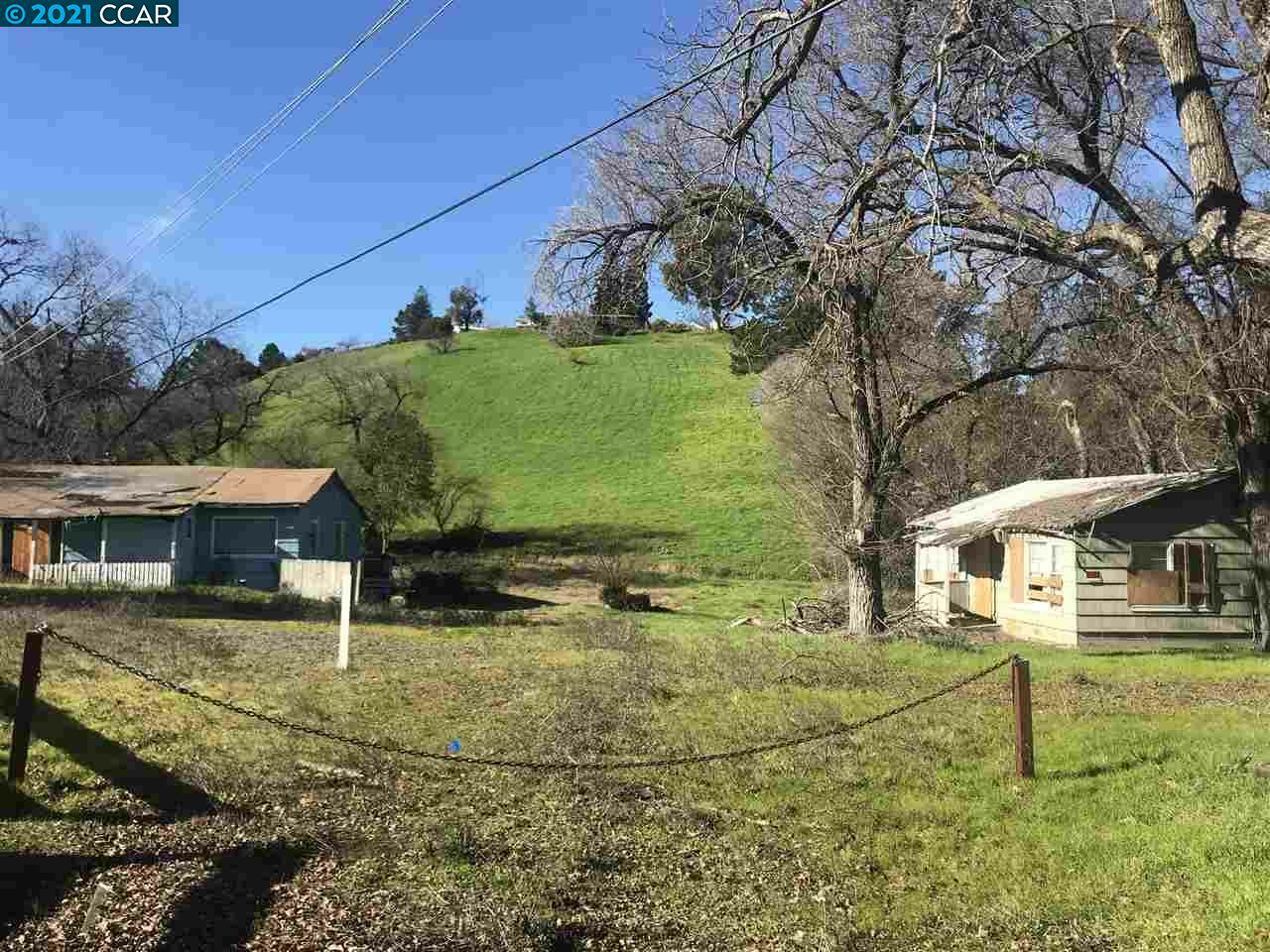 Property Photo: 2641 Larkey Ln CA 94597