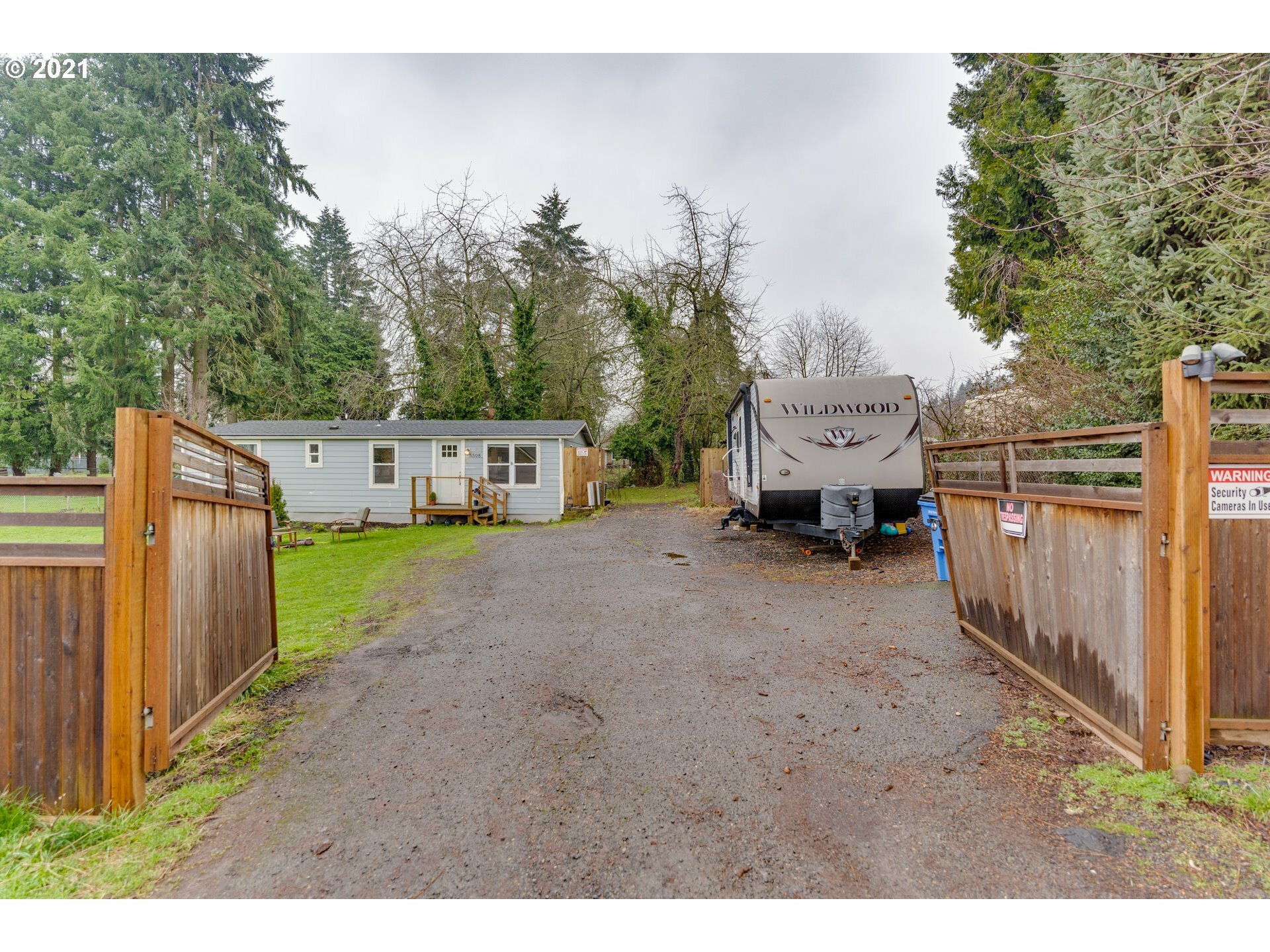 Property Photo:  5508 NE Saint Johns Rd  WA 98663 