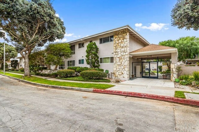 Property Photo:  3210 Merrill Drive  CA 90503 