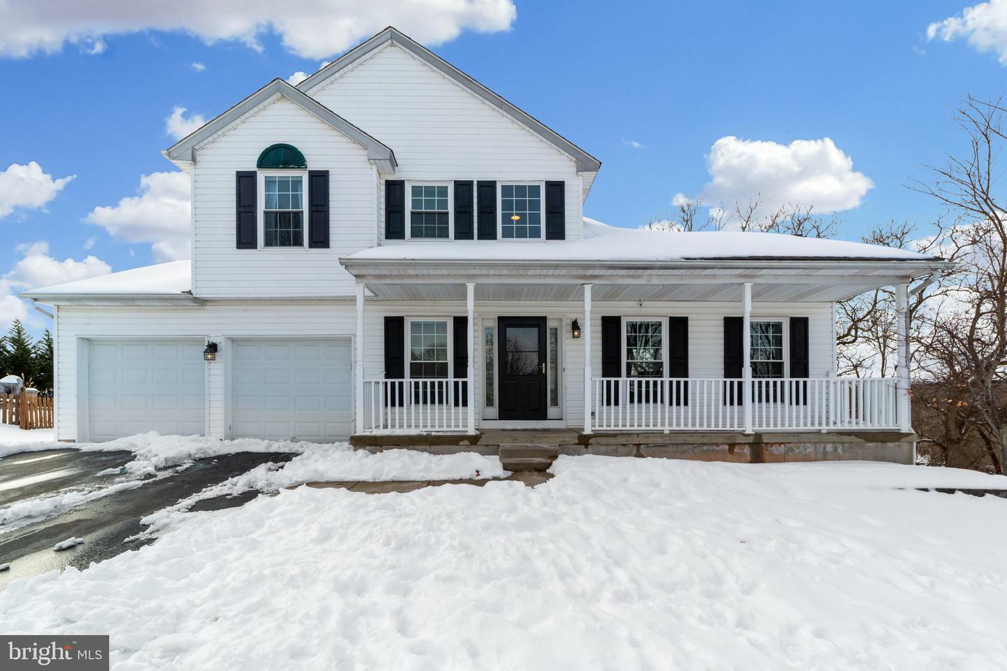 Property Photo:  86 Pine Hurst Drive  PA 19464 