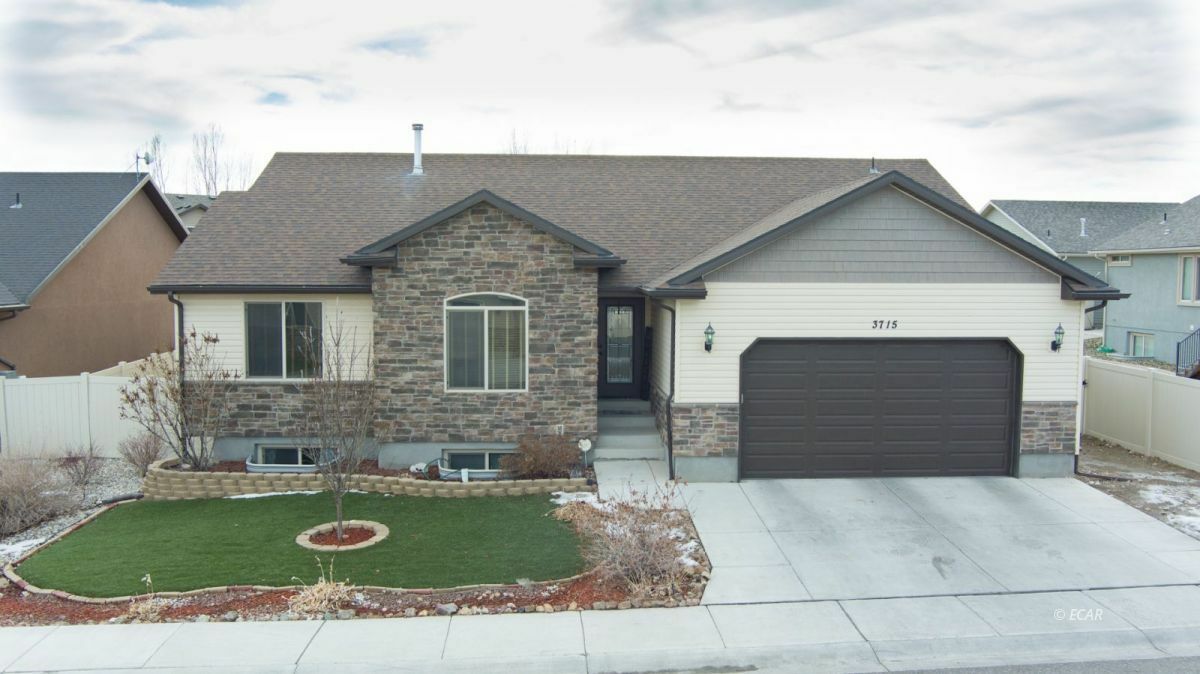 Property Photo:  3715 Valley Ridge Avenue  NV 89801 