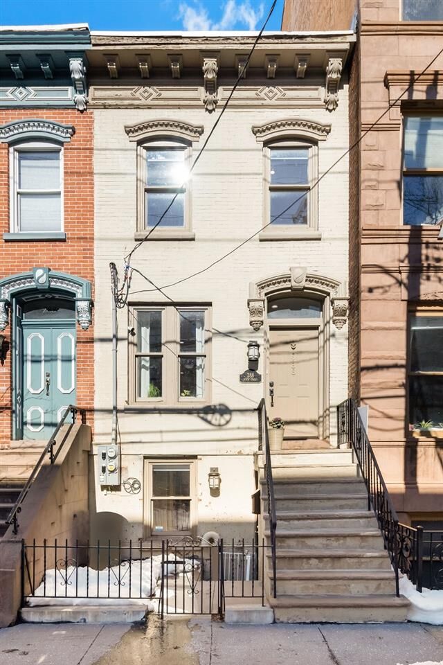 Property Photo:  288 9th St  NJ 07302 
