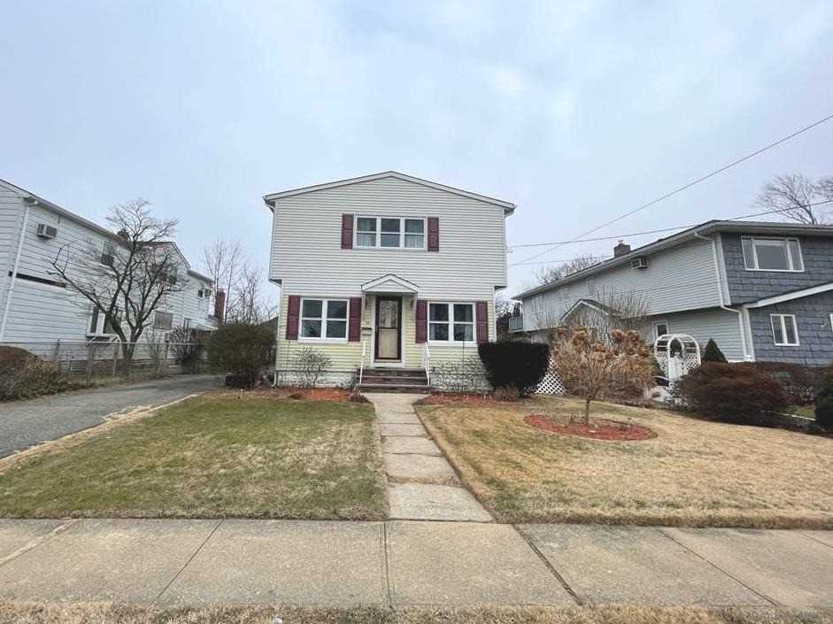 Property Photo:  35 Cedar Avenue  NY 11735 