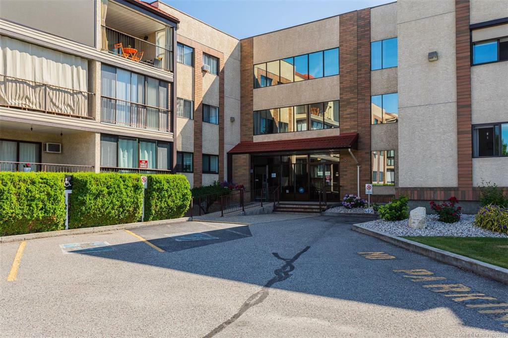 Property Photo: 489 Highway 33 W 106 BC V1X 1Y2