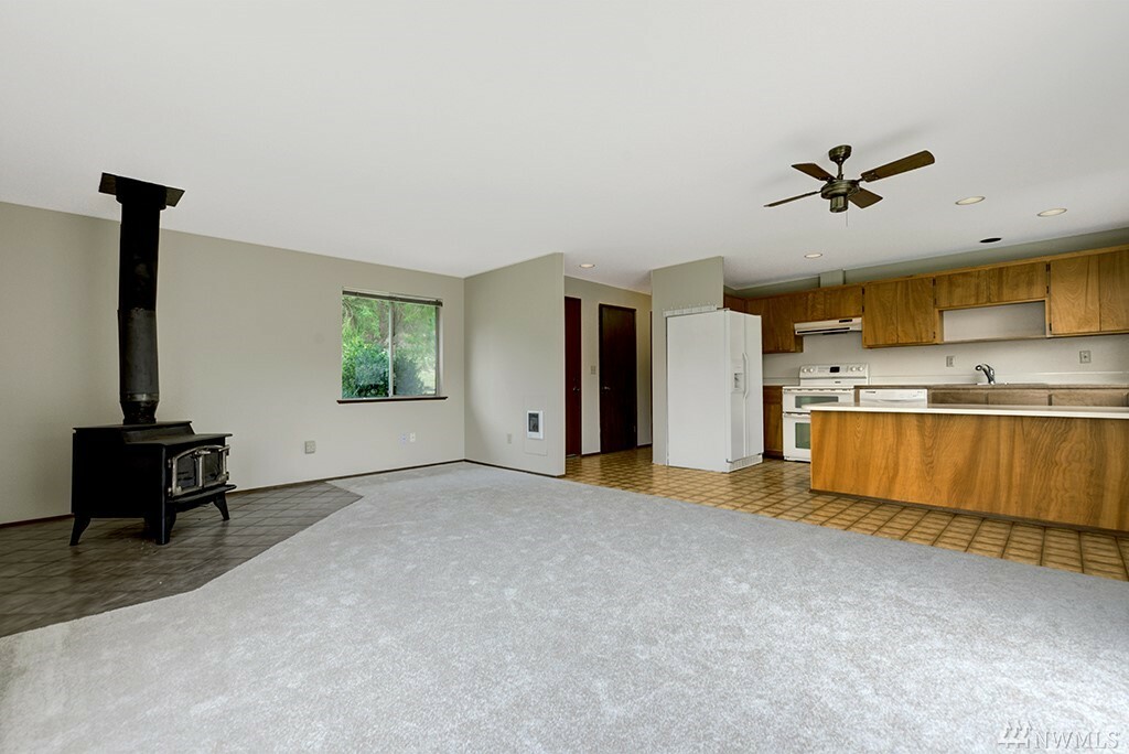 Property Photo:  36315 SE 56th St  WA 98024 