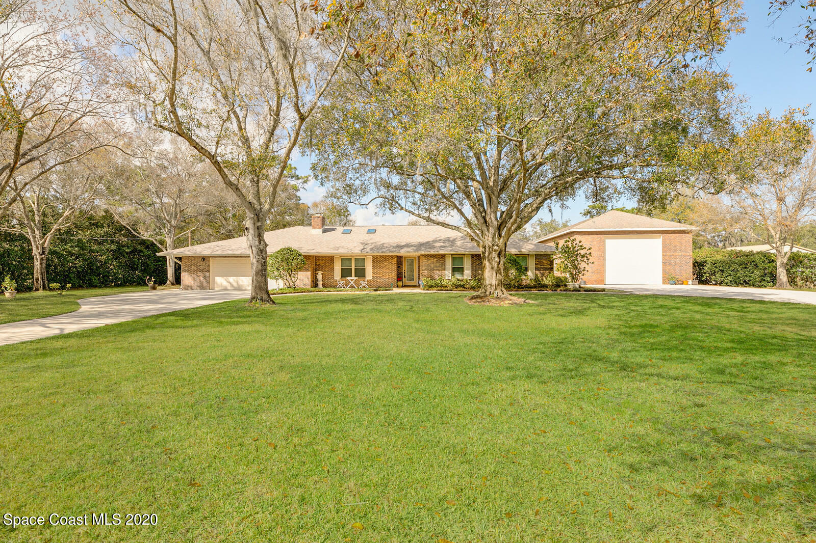 Property Photo:  3820 Connors Cove  FL 32934 