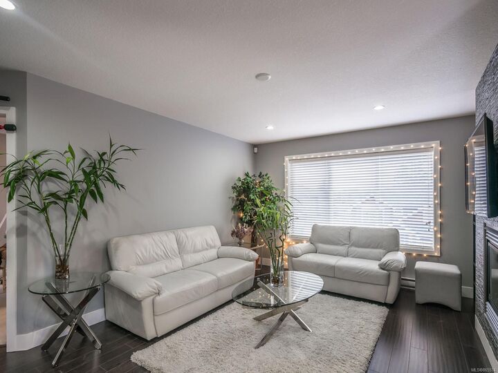 Property Photo: 519 Armishaw Rd BC V9R 0G5