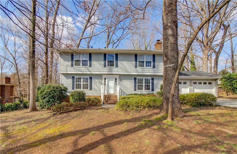Property Photo: 1530 Ridgeland Court SW GA 30047