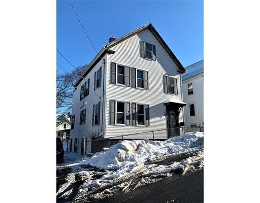 Property Photo:  22 Hillside St  MA 01832 