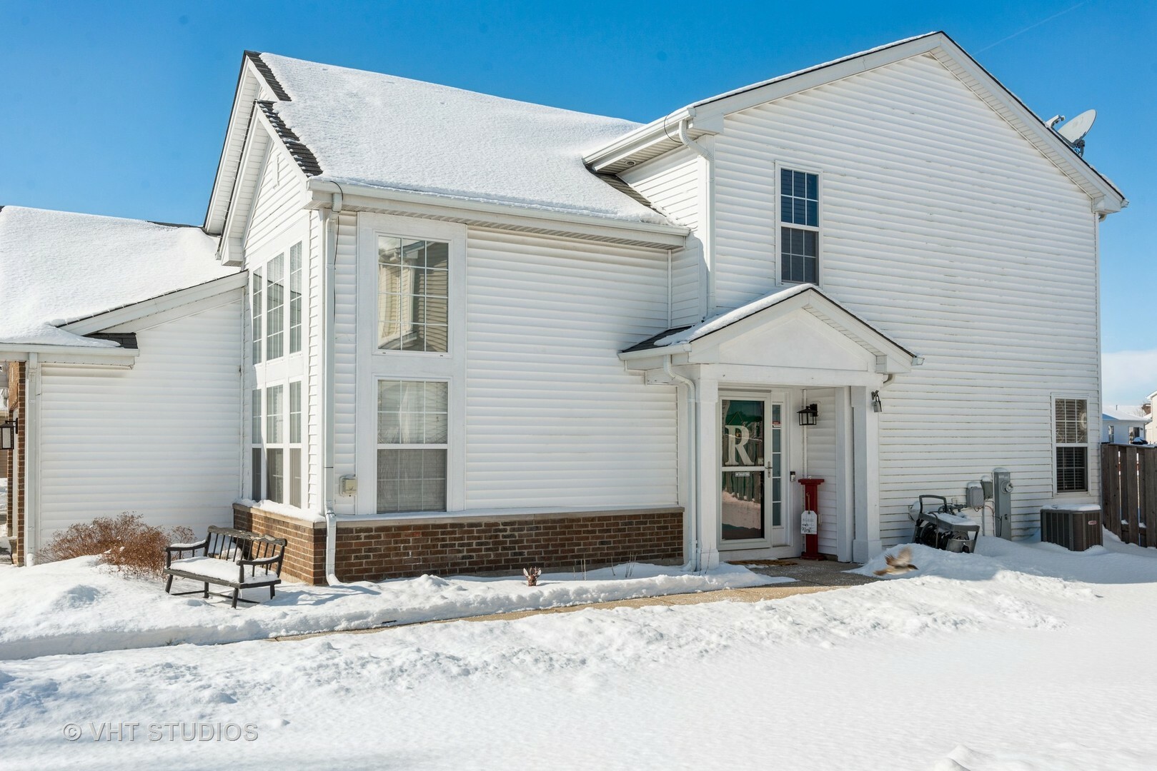 Property Photo:  1888 Spinnaker Street  IL 60140 