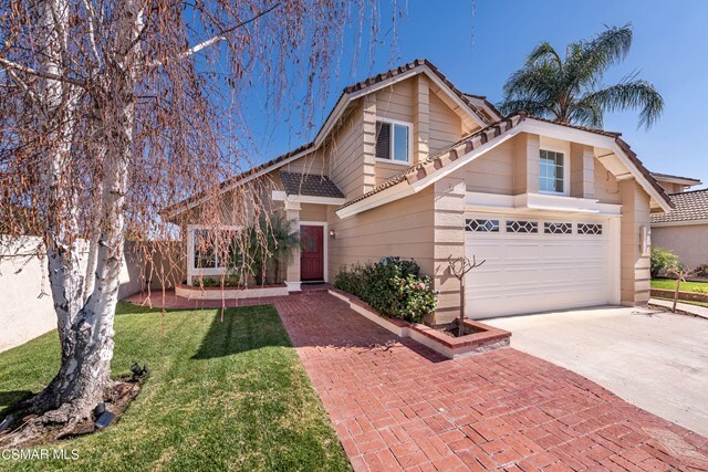 Property Photo:  490 Lazy Brook Court  CA 93065 