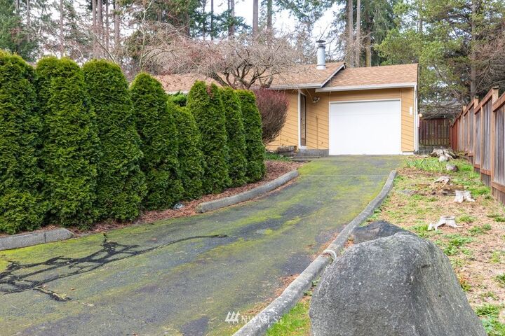 Property Photo: 685 NW Atalanta Way 3 WA 98277