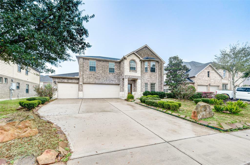 Property Photo: 7522 Lakeshore Point Lane TX 77469