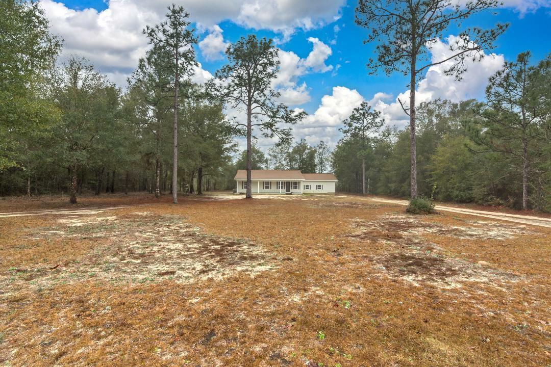 Property Photo:  1625 Caswell Road  FL 32433 