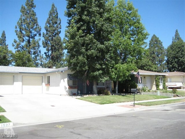 Property Photo:  1531 Moreno Drive  CA 93063 