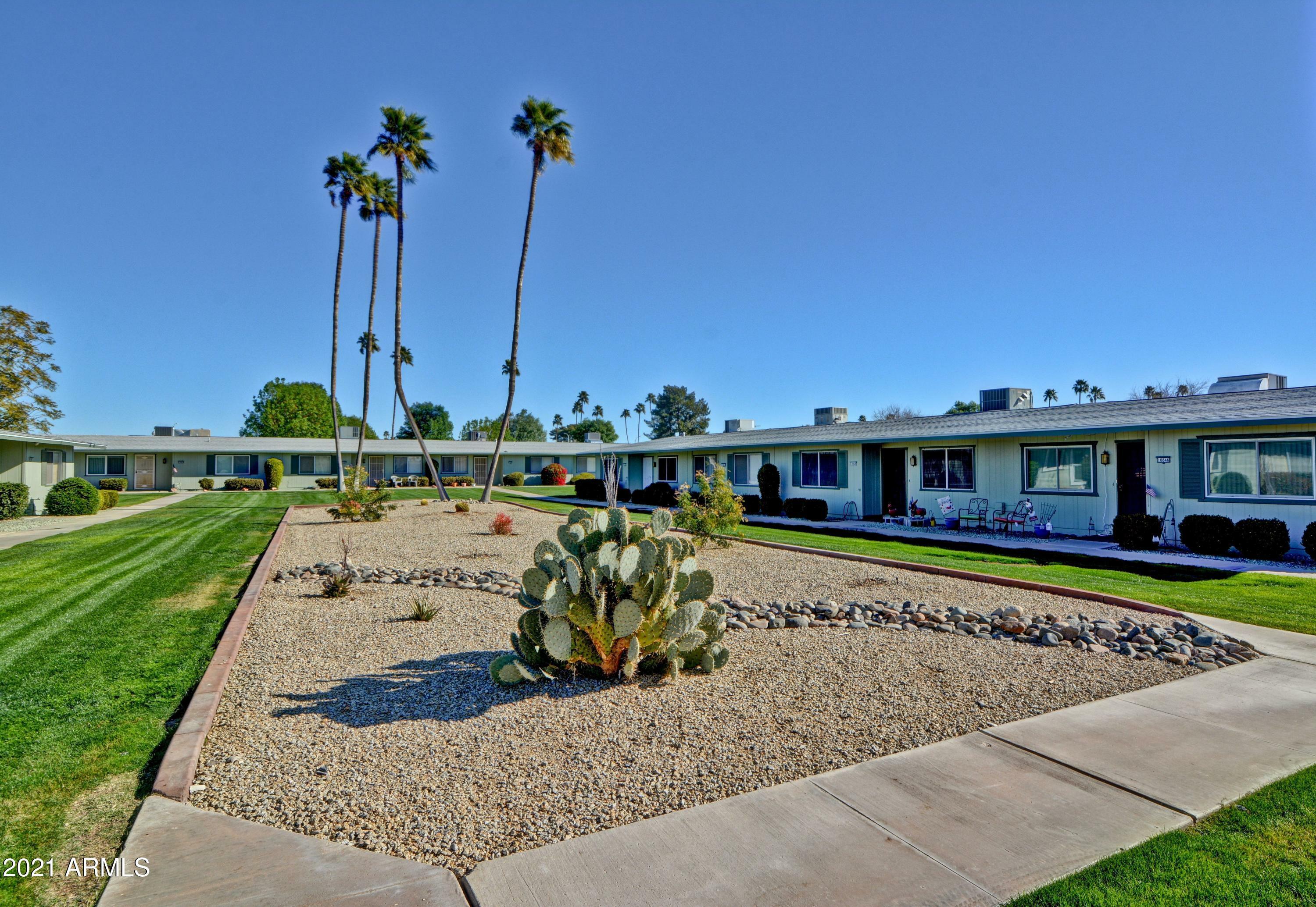 Property Photo: 10848 W Santa Fe Drive AZ 85351