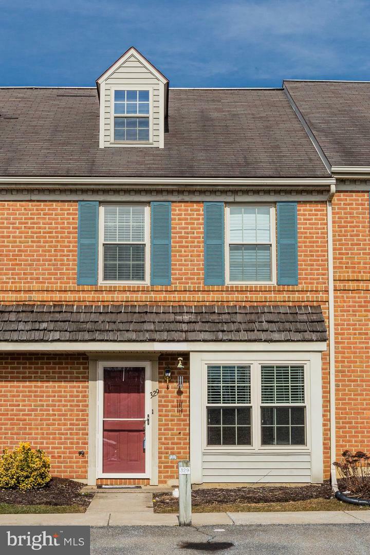 Property Photo:  329 Meetinghouse Lane  PA 17601 