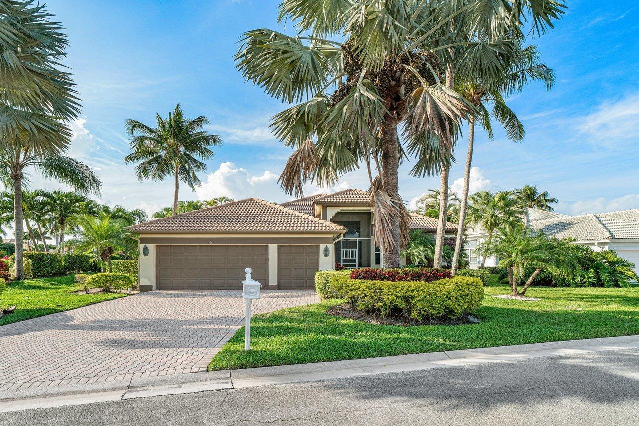 Property Photo:  11627 Losano Drive  FL 33437 