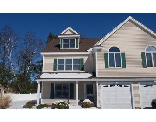 Property Photo: 216 Rangeway 1101 MA 01862