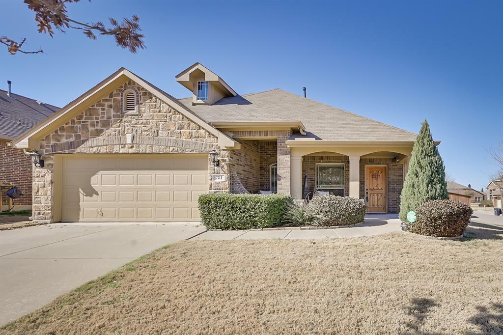 Property Photo:  781 Red Elm Lane  TX 76131 