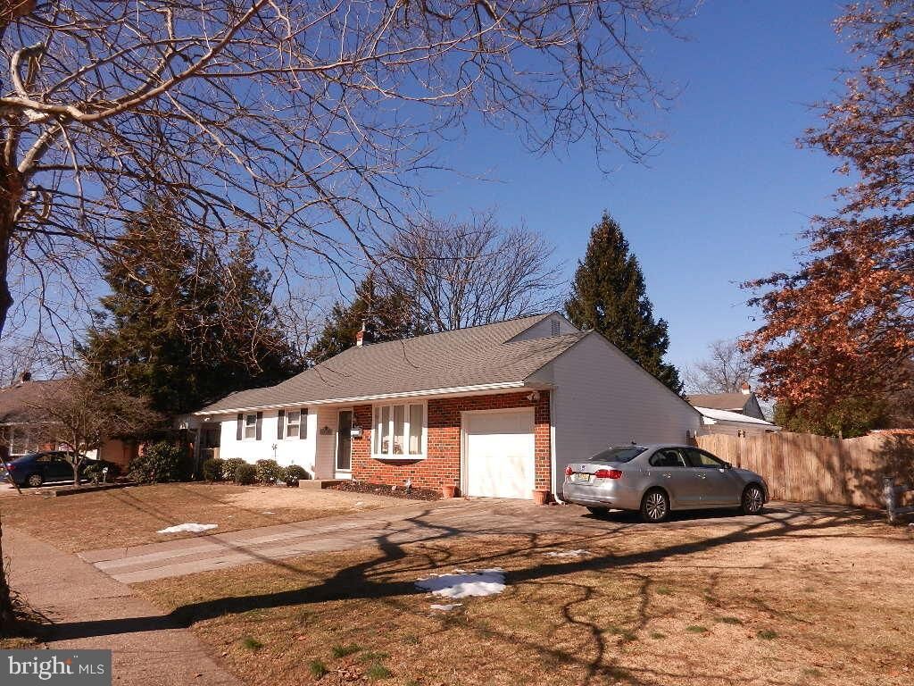 Property Photo:  803 Edgewood Avenue  NJ 08075 