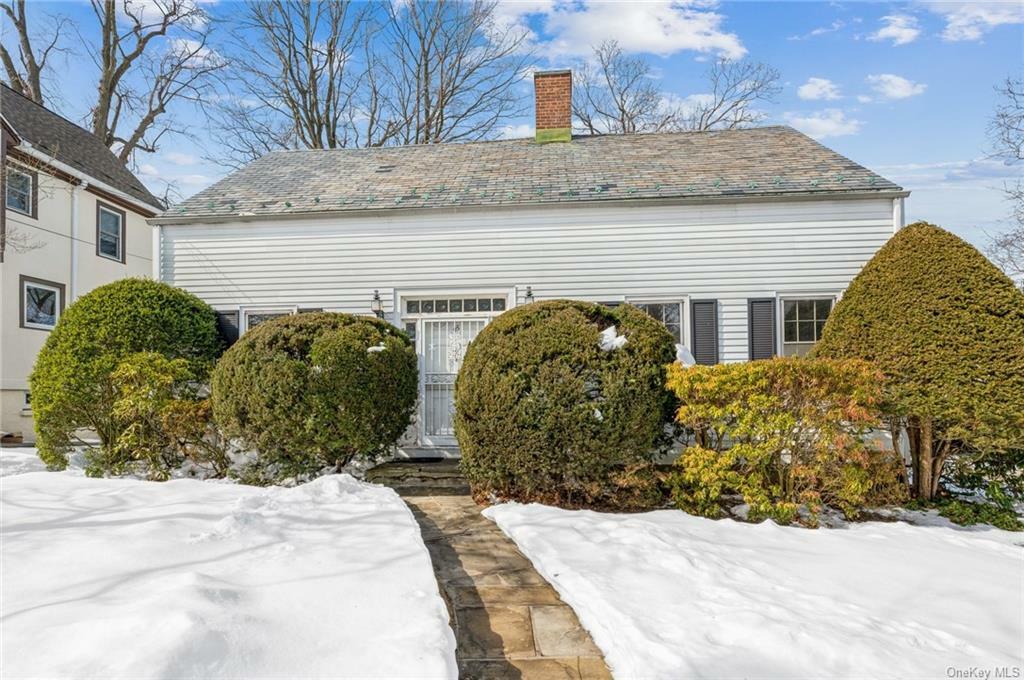 Property Photo:  45 Hughes Terrace  NY 10701 