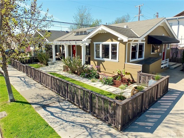 Property Photo: 425 Orizaba Avenue CA 90814