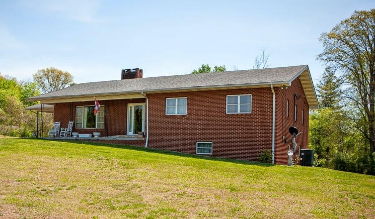 Property Photo:  2767 Mentor Rd  TN 37777 