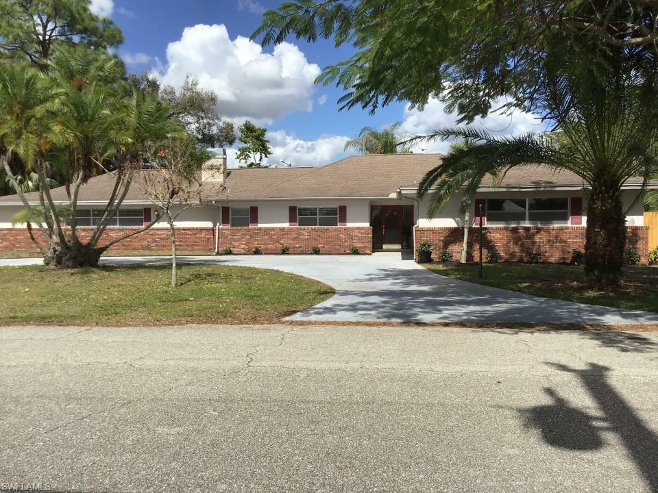 Property Photo: 14332 Cristobal St FL 33905